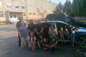  (photo)