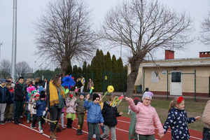  (photo)