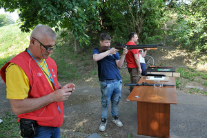  (photo)