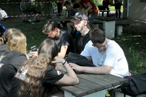  (photo)