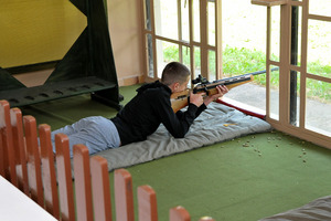  (photo)