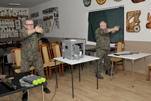  (photo)