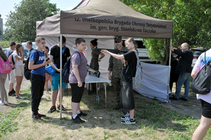  (photo)