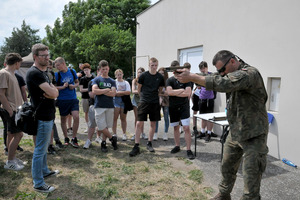  (photo)