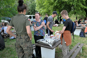  (photo)
