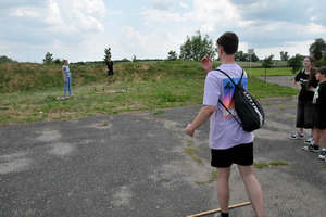  (photo)