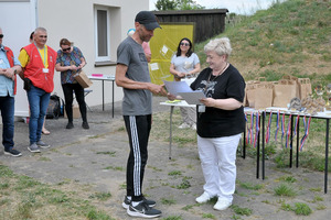  (photo)