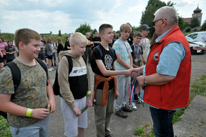  (photo)