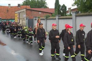  (photo)