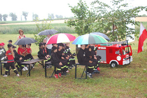  (photo)