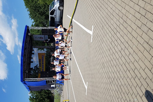  (photo)