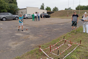  (photo)