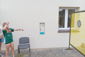  (photo)