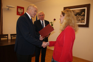  (photo)