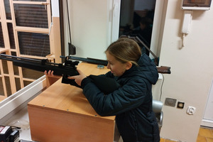  (photo)