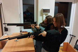  (photo)