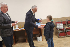  (photo)
