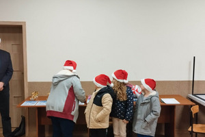 (photo)
