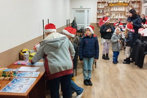  (photo)