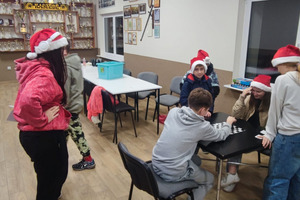  (photo)