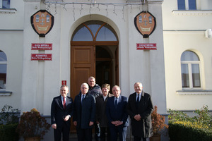  (photo)