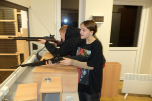  (photo)