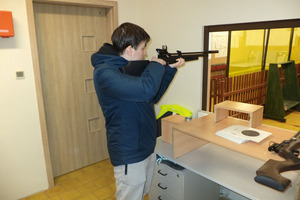  (photo)