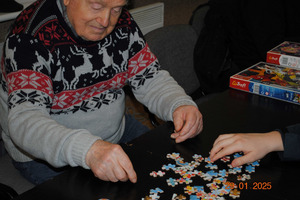  (photo)