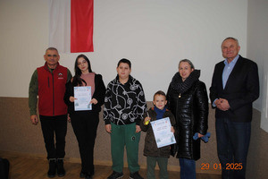  (photo)
