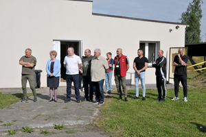  (photo)