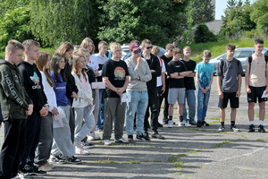  (photo)