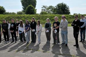  (photo)