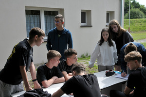  (photo)
