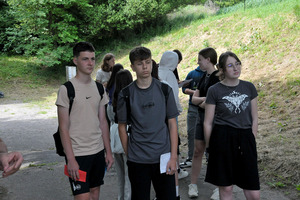  (photo)
