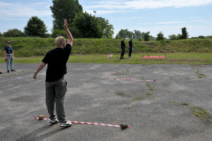  (photo)
