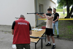  (photo)