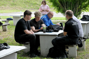  (photo)