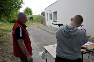  (photo)