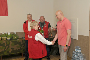  (photo)