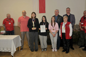  (photo)