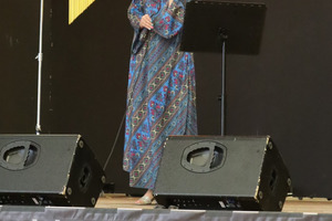  (photo)