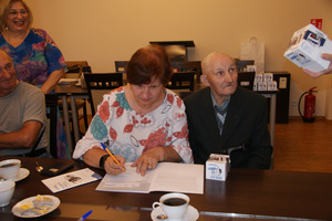  (photo)