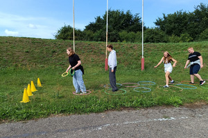  (photo)