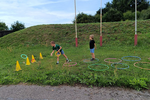  (photo)