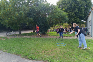  (photo)