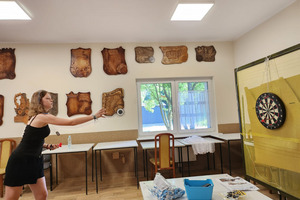  (photo)