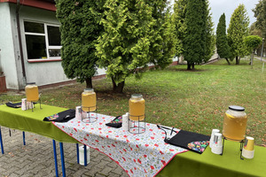  (photo)