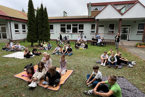  (photo)