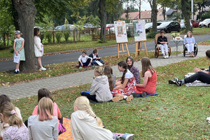  (photo)