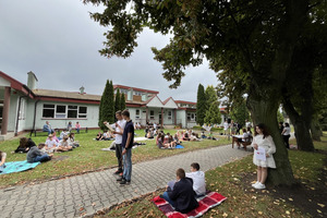  (photo)